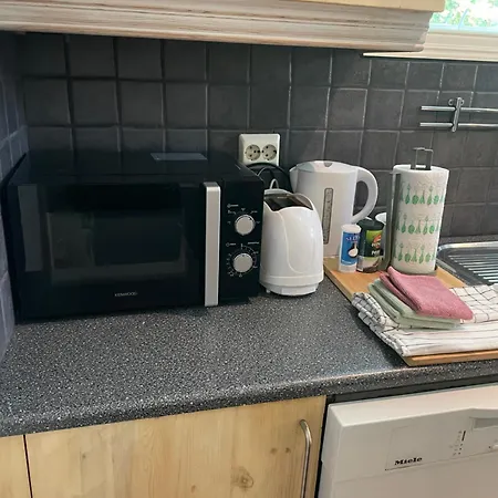 Kjellerleilighet Pa Lund- Sentrumsnaert I * Kristiansand